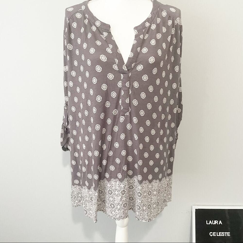 Max Jeans gray floral lightweight long sleeve top 3x plus flowy